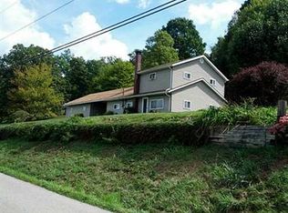 363 Taffy Run Rd, Rochester, PA 15074