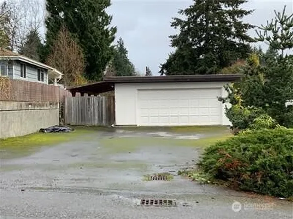16262 15th Avenue SW, Burien, WA 98166