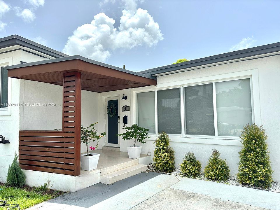 1st image of 50 NE 125th St #50
