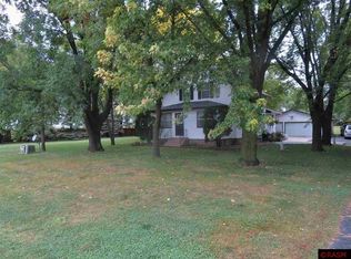59206 N Victory Dr, Mankato, MN 56001
