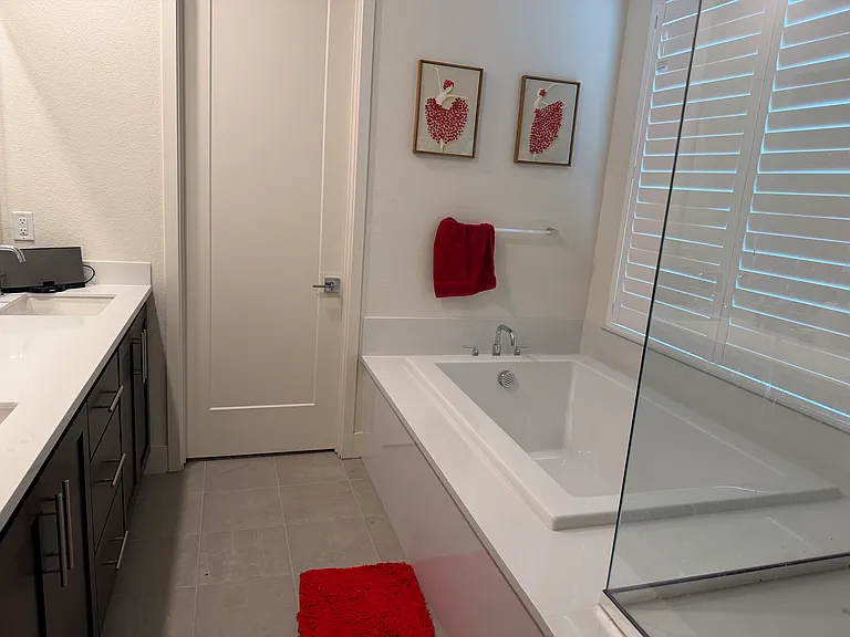 6370 Longview St — Photo 26