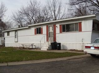 3832 Oak St, Warren, MI 48091