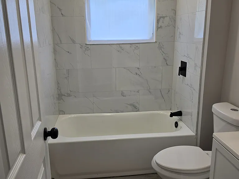 2nd Floor Bathroom