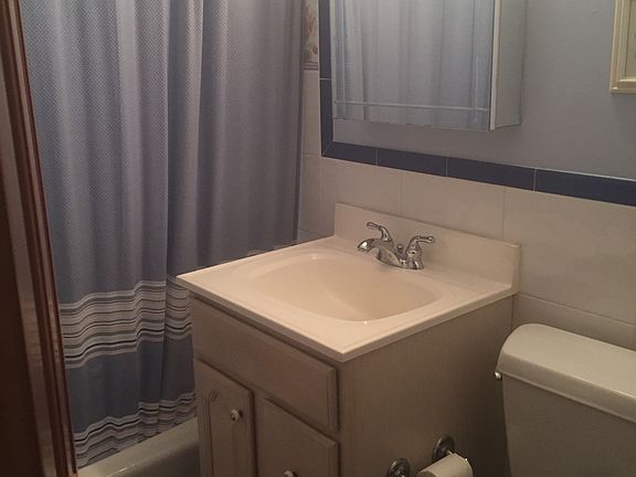 4th image of 26818 82nd Ave #171B