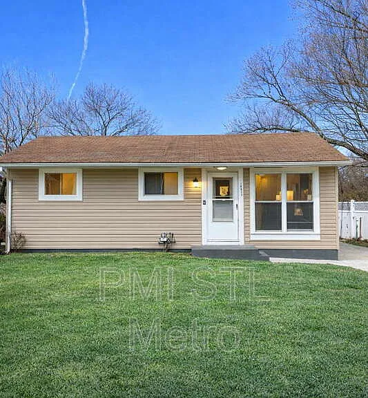 10613 Spring Garden Dr — Photo 1