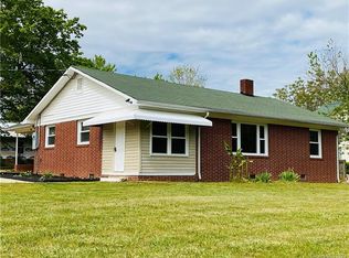 100 Whitley Rd, Morganton, NC 28655