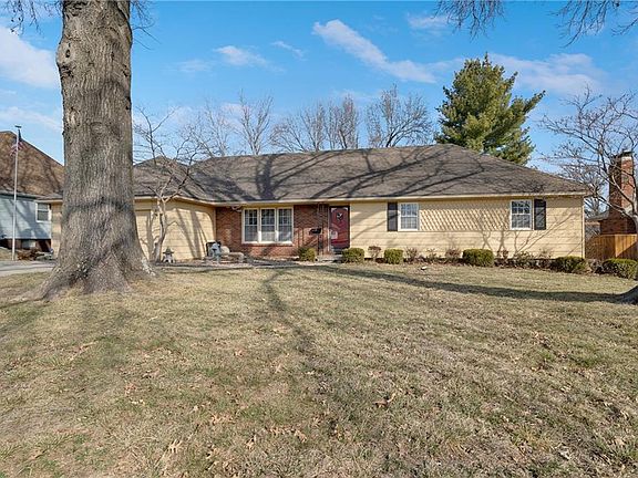 2nd image of 17708 E Dakota Dr