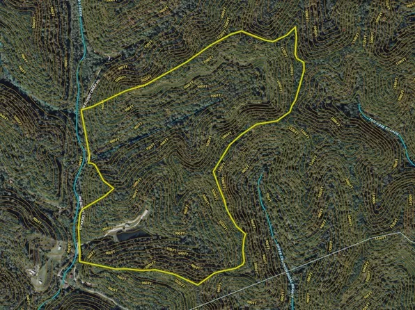 2568 Bloody Creek Rd, Campton, KY 41301