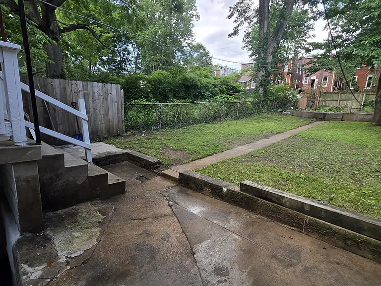 3438 Minnesota Ave — Photo 16
