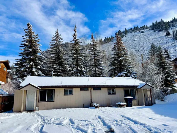 67 S Crawford Ave, June Lake, CA 93529