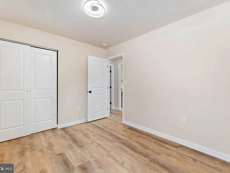 3215 Edgewood Rd — Photo 23