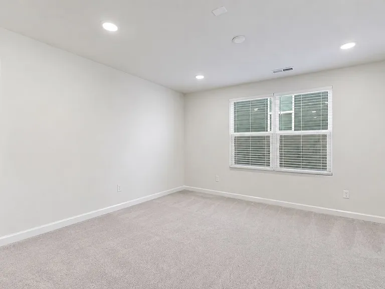 13107 Harpy Eagle Ct — Photo 22