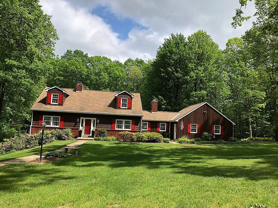 2nd image of 136 Sandy Ridge Rd