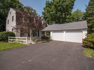 389 Eastmoor Ave SE, Grand Rapids, MI 49546