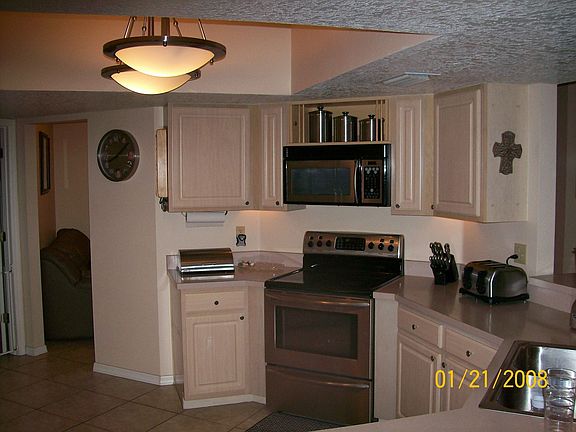 2nd image of 4479 White Oak Cir