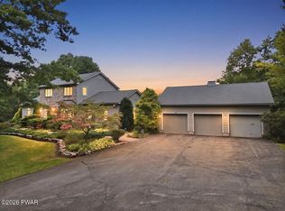 441 Emery Rd, Dingmans Ferry, PA 18328