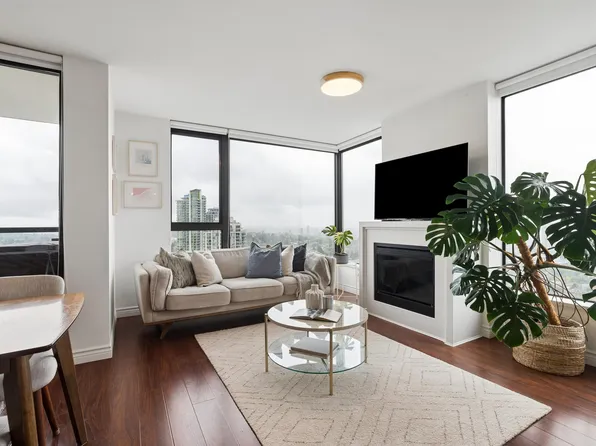 7063 Hall Ave #2706, Burnaby, BC V5E 0A5