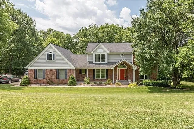 4404 Deer Valley Dr photo 1
