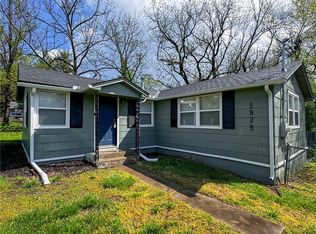 5825 Manchester Ave, Kansas City, MO 64129