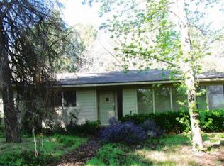 6042 Laird Rd, Loomis, CA 95650