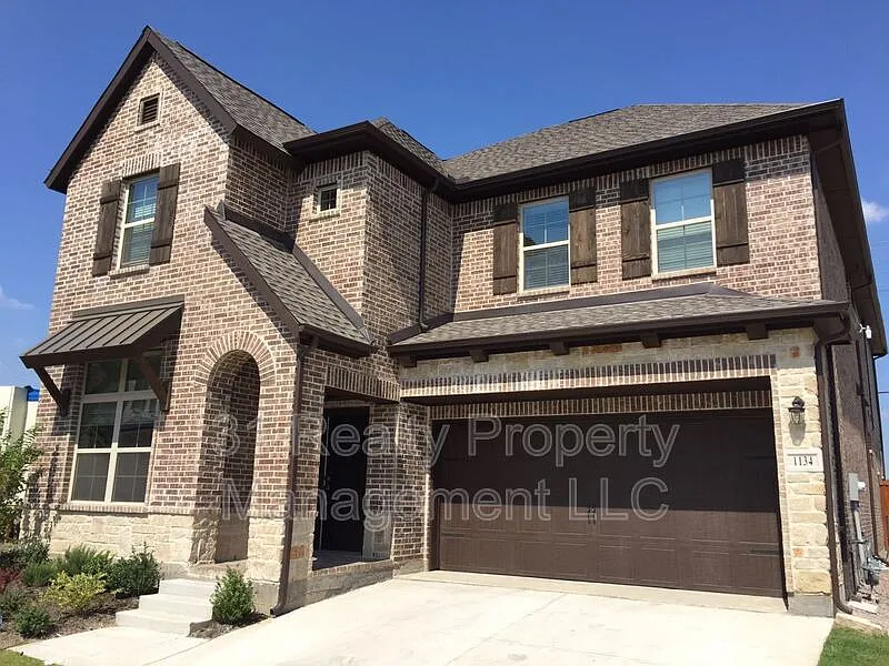1134 Alpine Dr