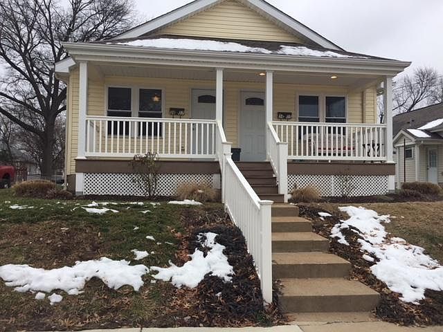 1st image of 3605 Manhattan Ave