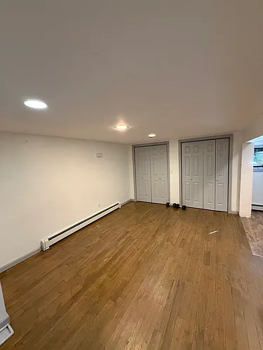 61 Lake St #1B Photo 1