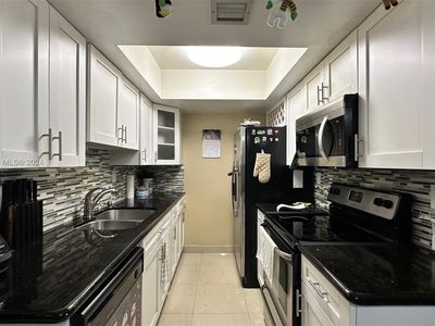 8911 SW 123rd Ct APT 201, Miami, FL, 33186