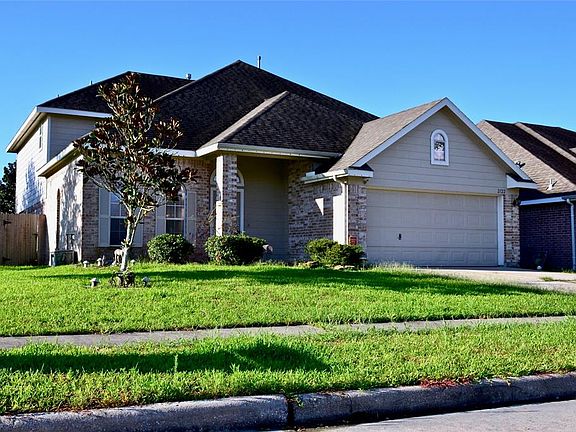 2nd image of 2122 Camdon Dr