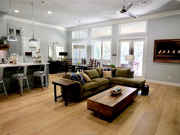 5th image of 17336 Makawee Ct