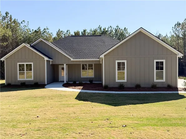 23 Lee Road 130, Salem, AL 36874