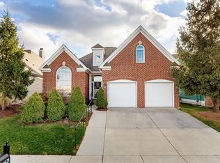 4621 Crystal Lake Ln, Indianapolis, IN 46240