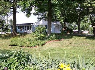 1000 Lockett Rd, Saint Louis, MO