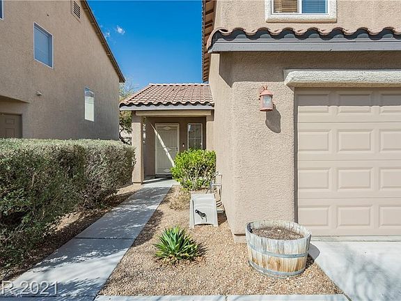 2nd image of 8037 Copperhead Creek St