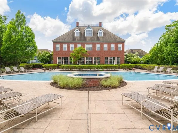 604 Bristol Village Dr APT 306, Midlothian, VA 23114