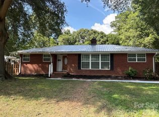 818 Hillcrest Ave, Gastonia, NC 28052