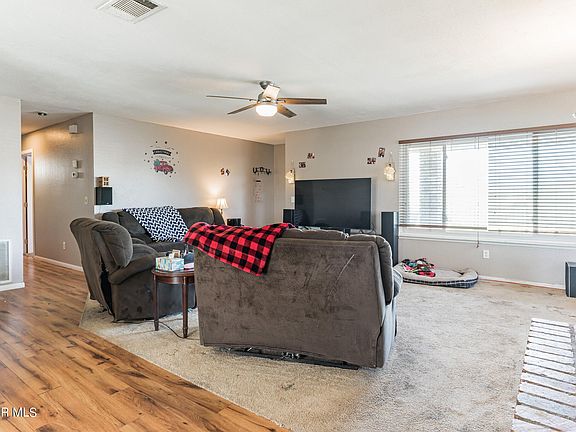 4th image of 15204 Greenrock Ave