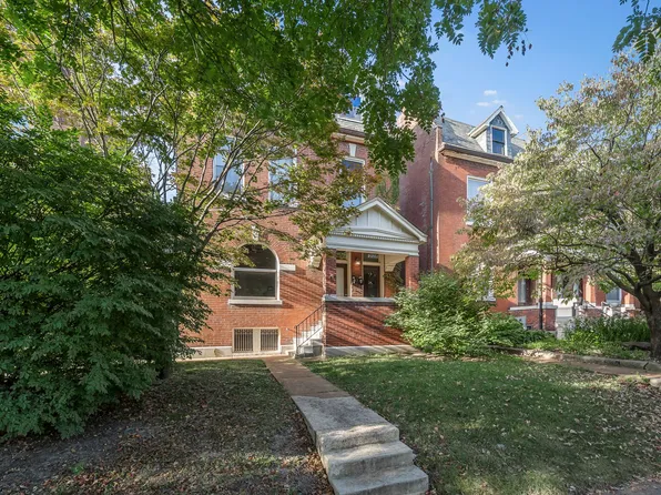 2028 Russell Blvd #B, Saint Louis, MO 63104