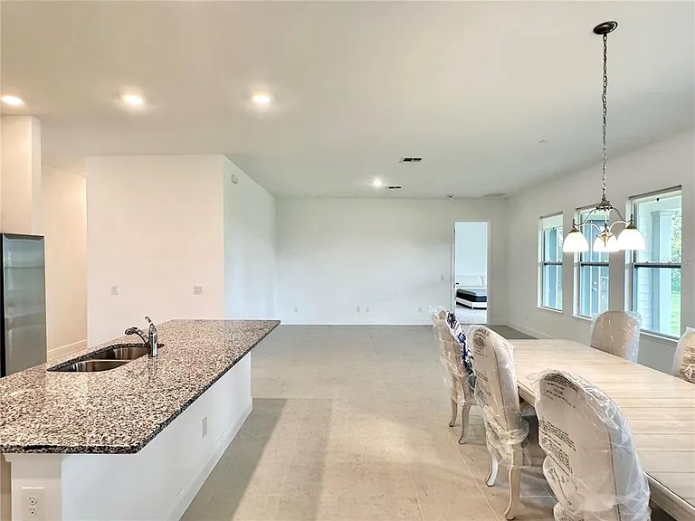 17552 Lake Star Rd — Photo 4