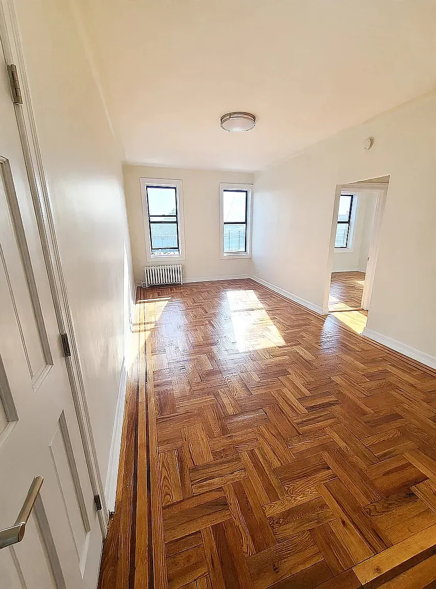 2950 Ocean Avenue — Photo 1