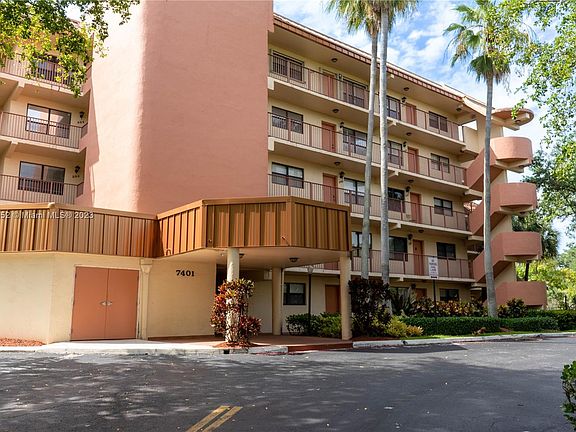 3rd image of 7451 NW 16th St #209