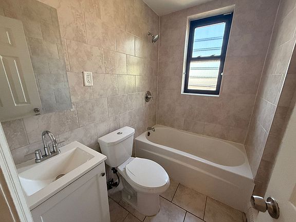 5th image of 200 Clinton Ave #43E