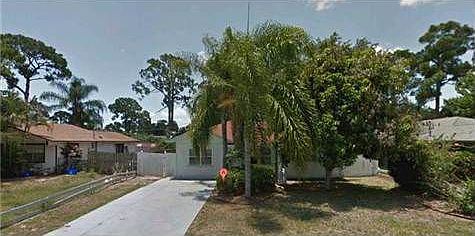 1st image of 3165 1st St