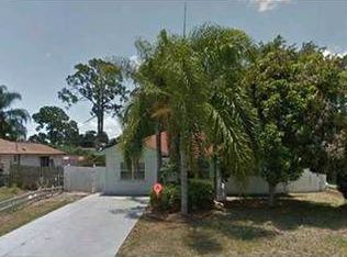 3165 1st St, Vero Beach, FL 32968