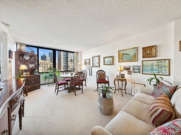 4th image of 2754 N Hampden Ct APT 1307