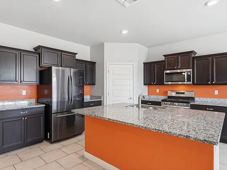 17985 S Whispering Glen Path — Photo 9