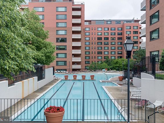 2nd image of 1021 Arlington Blvd APT 647