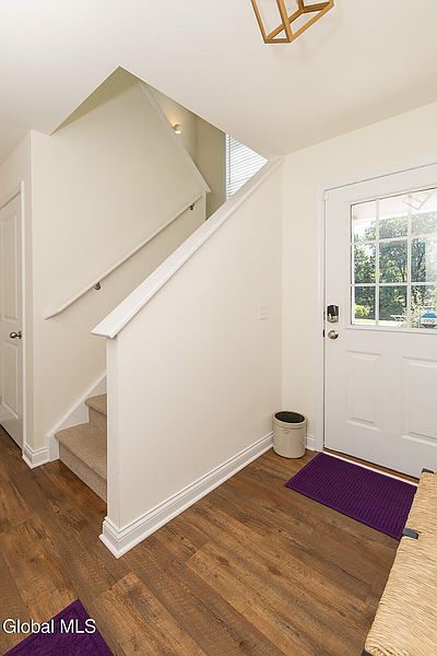 2nd image of 902 Royale Court