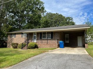 115 Pierce Ave, Greenwood, SC 29649