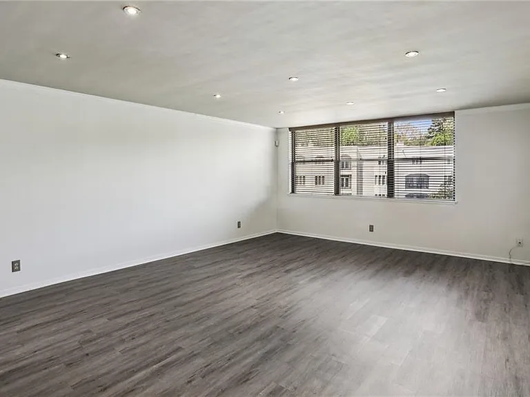 2965 Pharr Court South NW #NW-316-316 — Photo 12
